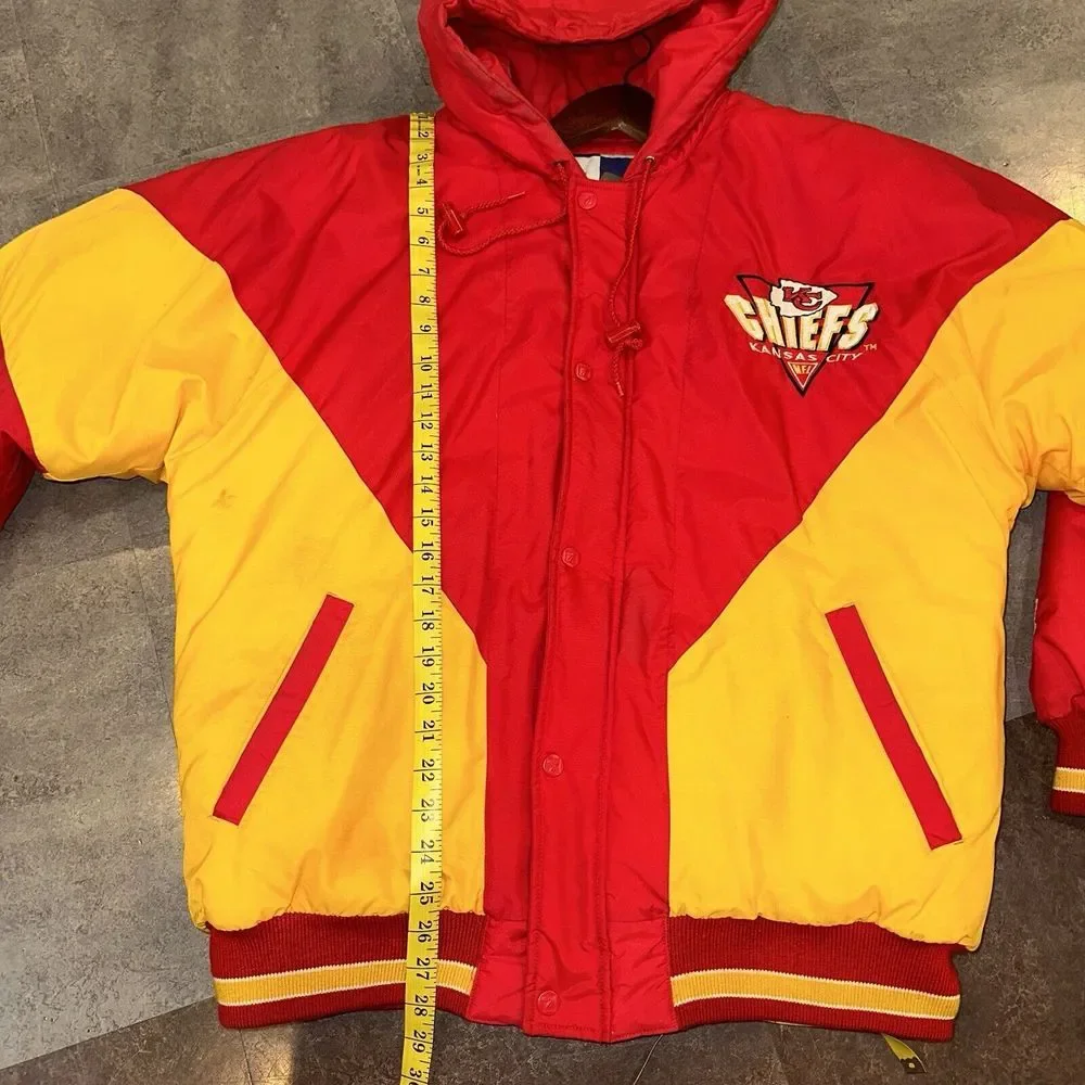 Vintage Kansas City Chiefs Puffer Jacket Logo 7 Size Medium